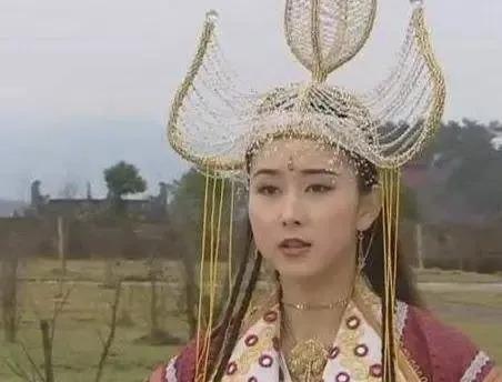 嫁150亿豪门被逼节俭，因复出和婆家吵翻，相夫教子灵气全无？