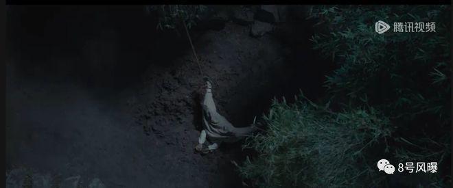 悬疑感拉满了，但他们一出来就出戏？