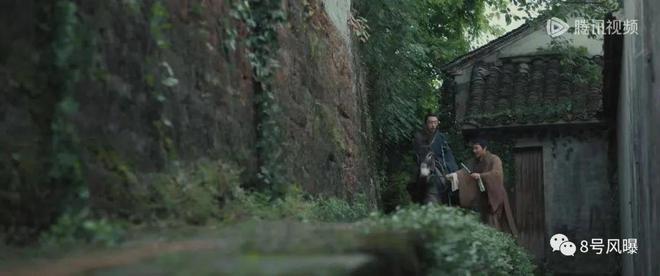 悬疑感拉满了，但他们一出来就出戏？