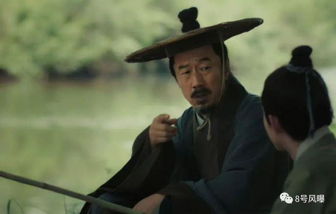 悬疑感拉满了，但他们一出来就出戏？