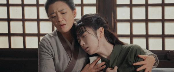 怎么舍得让田曦薇摊上这样的“家人”啊？