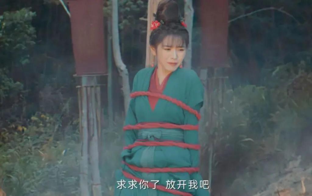 怎么舍得让田曦薇摊上这样的“家人”啊？