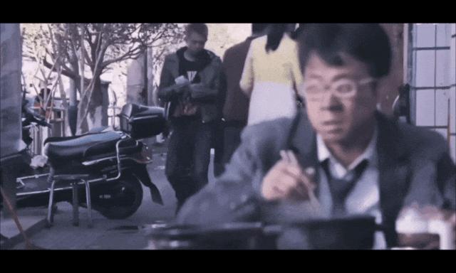 张翰没救了,他新剧里更油了