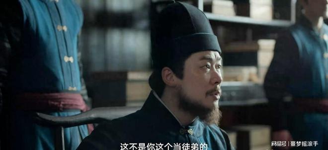 悬疑剧又出王炸！才播两集好评一片，老戏骨演技令人拍案叫绝