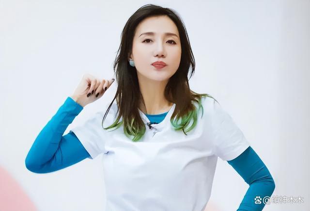 众星接力为狗发声，遭质问谁为被咬女童发声：难道人不如狗？