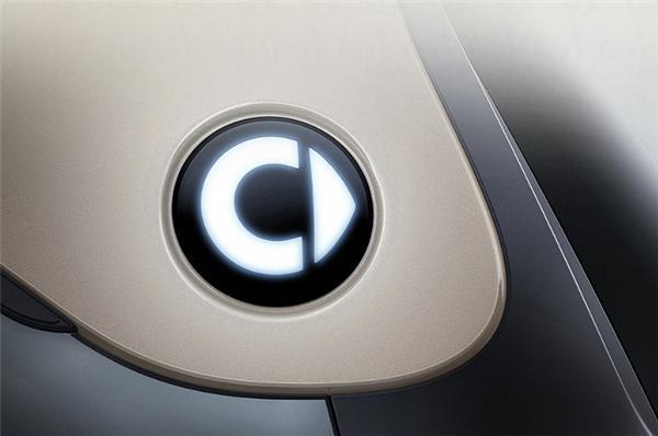 23.99万 奔驰smart精灵#1铂金版上市：颜值超高男人也心动