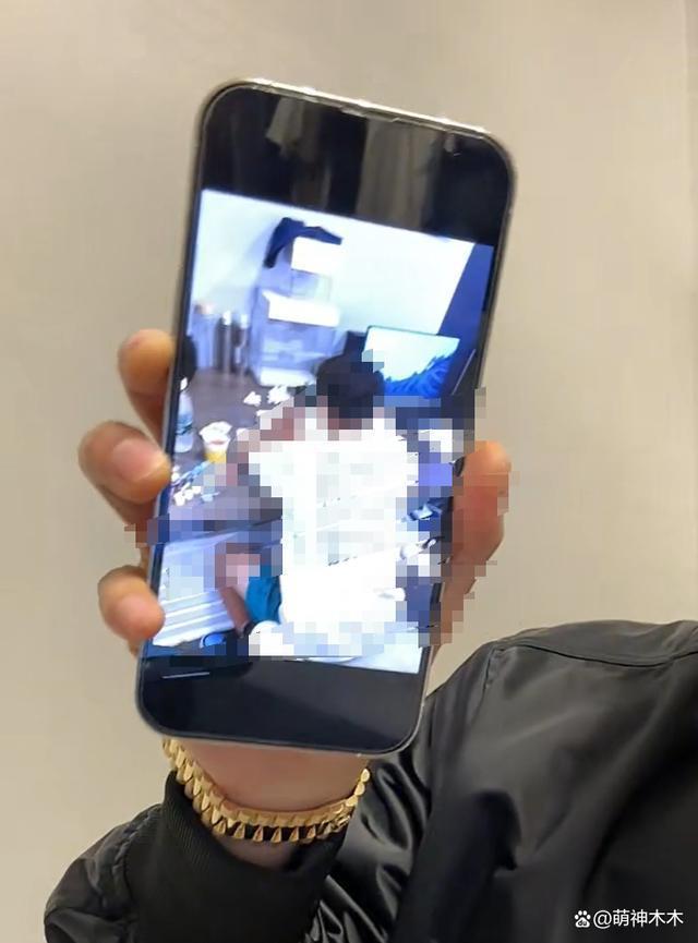 吴楚一开撕陈牧驰第二弹!自曝有孩子,被陈牧驰掰弯,信息量好多