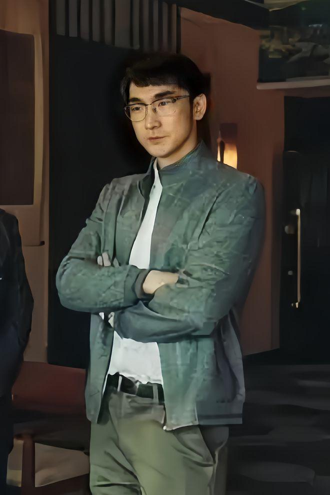 《狂飙》：为什么王秘书能安全落地？