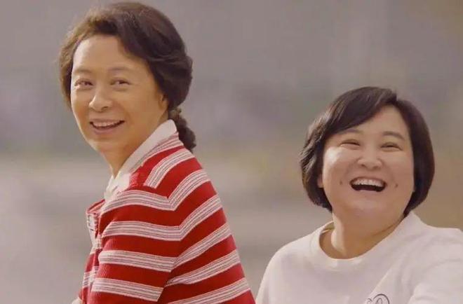 贾玲骗了大家，《你好，李焕英》的决胜牌，根本不是母女情