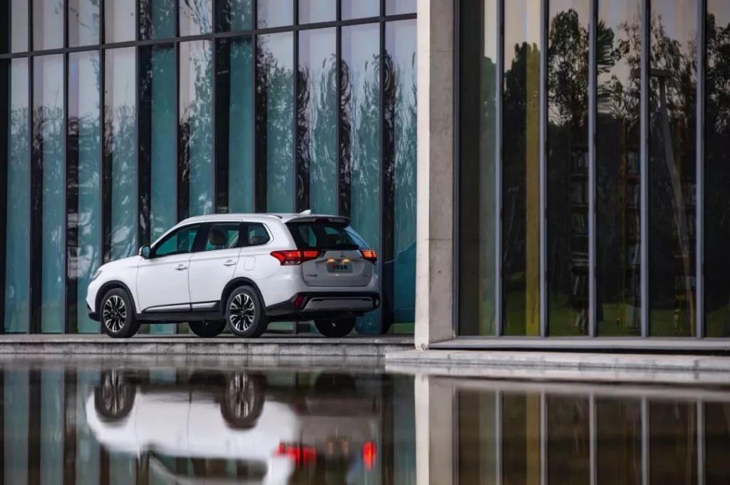 三菱“不玩了”，都怪国内市场太卷？