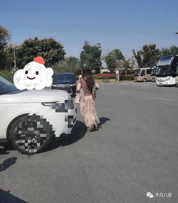 怎么还有人质疑她整容啊？！