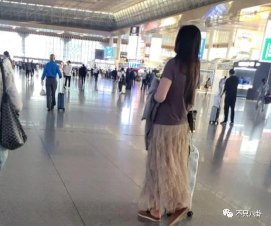 怎么还有人质疑她整容啊？！