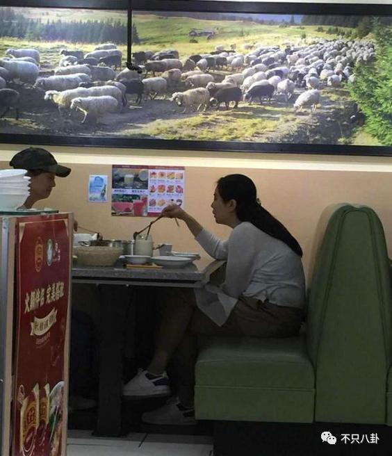 怎么还有人质疑她整容啊？！