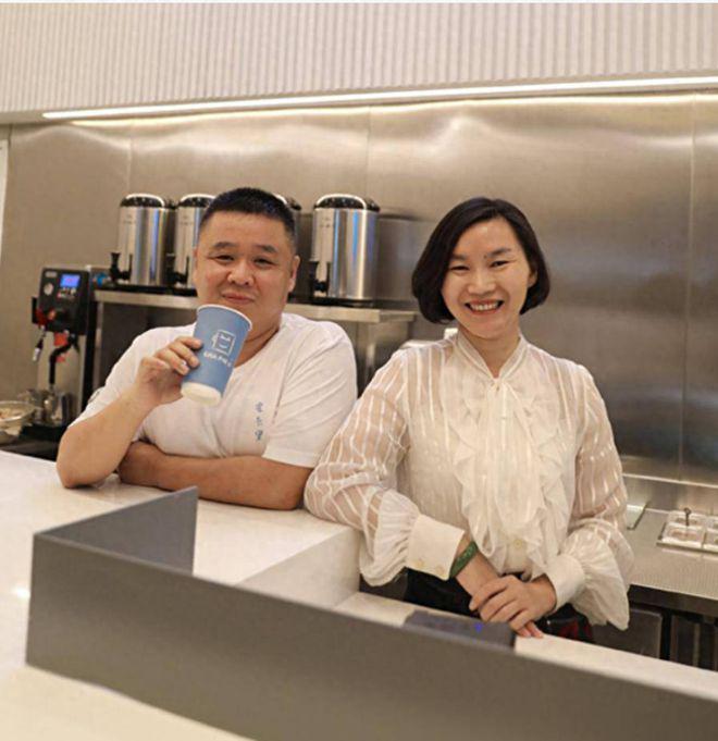 王俊凯奶茶店被曝无证经营 其父卖人参水功效存疑