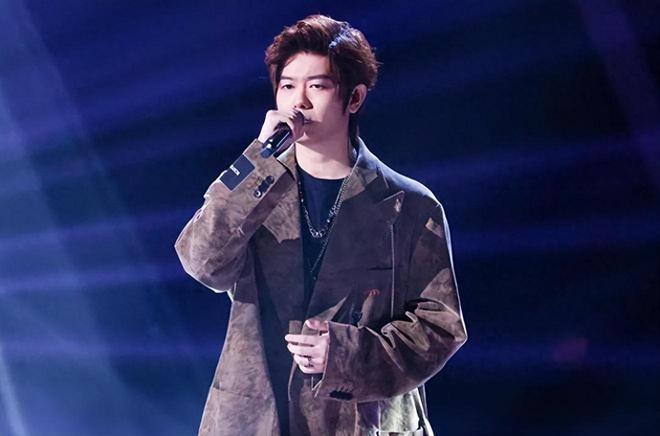 王泽鹏现身纪念园悼念李玟：老师，我来看您了