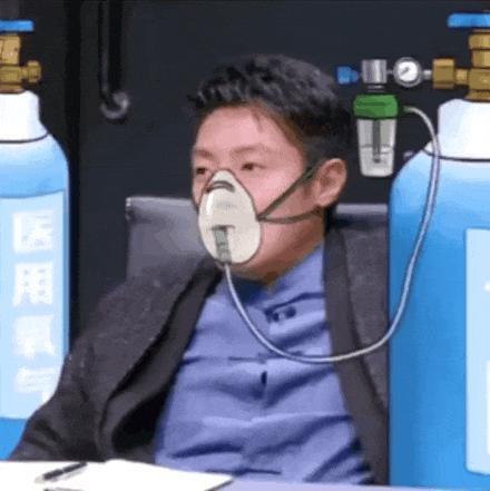 好久不见撒贝宁啦，一家四口好幸福呀