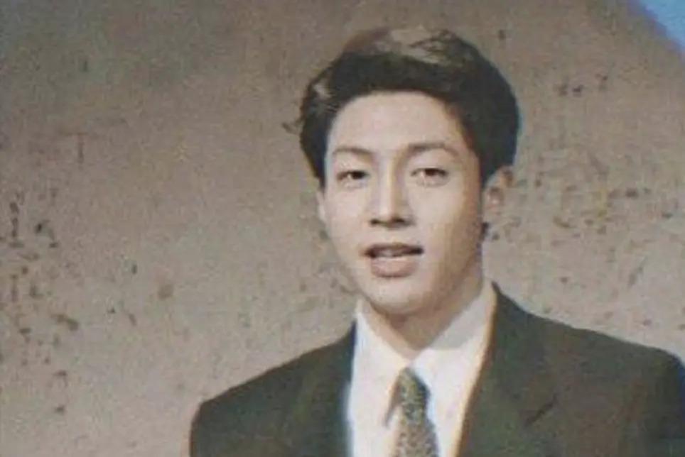 好久不见撒贝宁啦，一家四口好幸福呀
