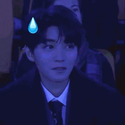 怎么会有人在娱乐圈里搞纯爱啊…