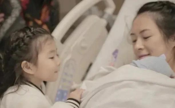 狗仔曝章子怡汪峰离婚 两子女抚养已划分