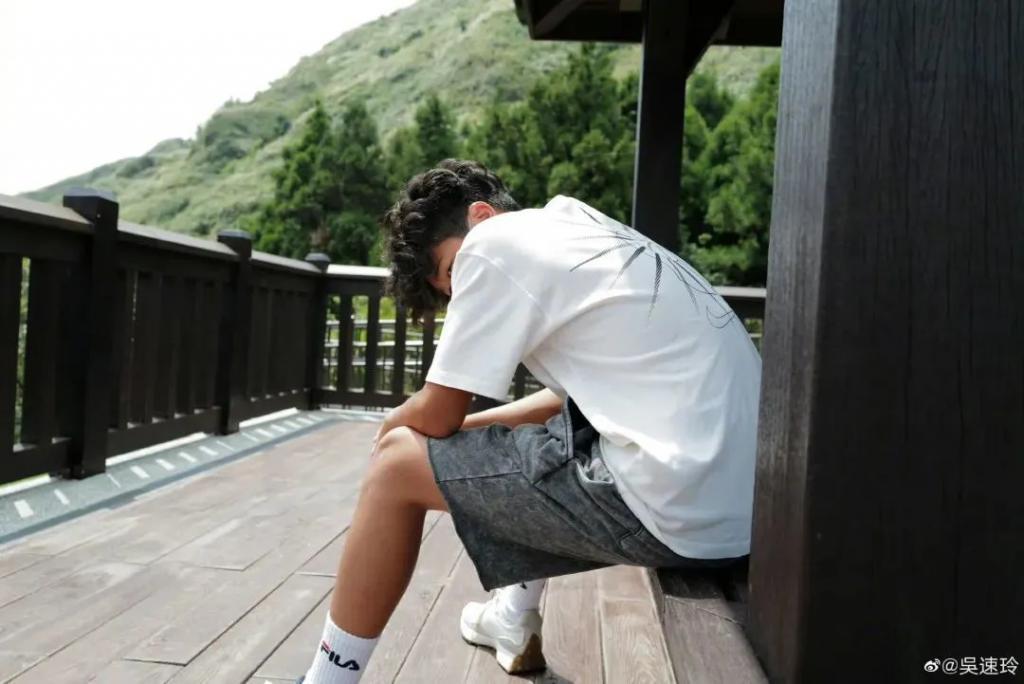 还记得曹格和吴速玲的儿子Joe吗？男高版李钟硕？