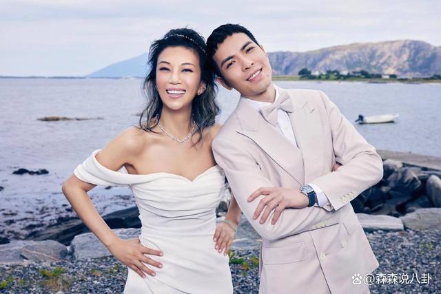 萧敬腾夫妇新婚3天恩爱亮相，林有慧红光满面，老萧却显憔悴