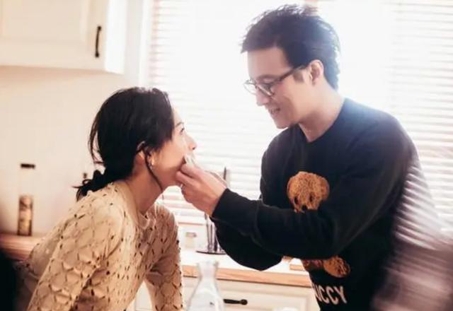 汪峰章子怡被曝已离婚，孩子抚养权分配完毕，此前已有端倪