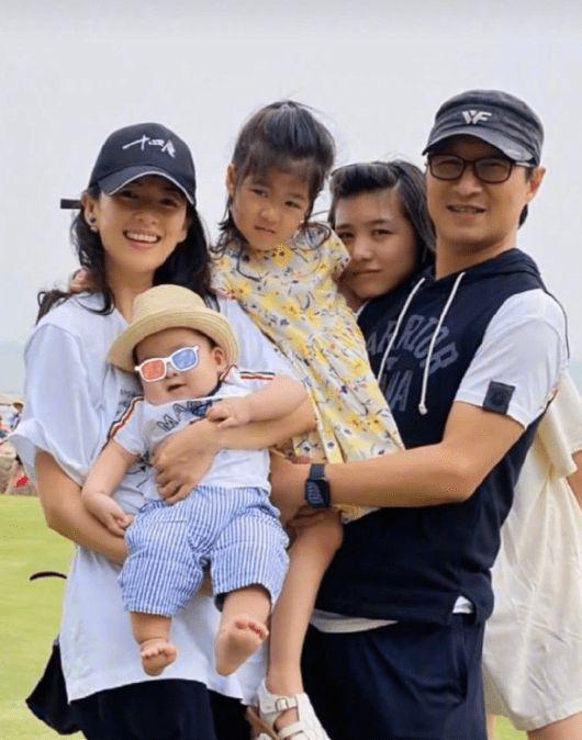 章子怡汪峰官宣离婚 感情时间线梳理