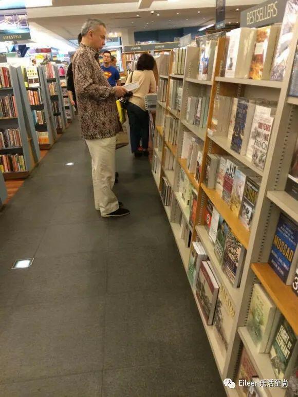 拖8年才成最美王后？亚洲王室还有这么不同的高颜值一家人？