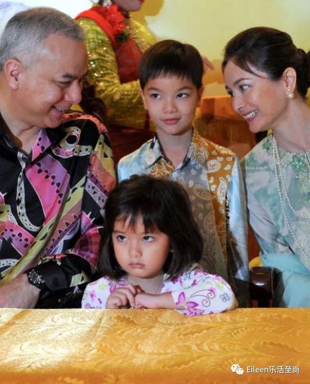 拖8年才成最美王后？亚洲王室还有这么不同的高颜值一家人？