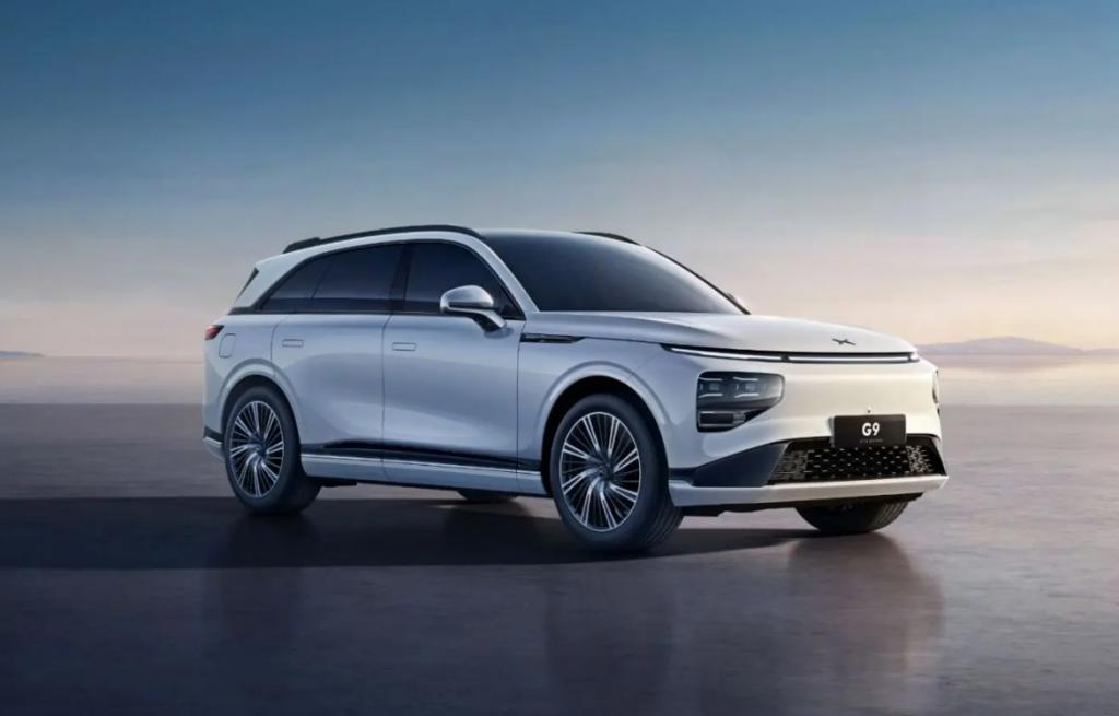 40万买小鹏X9,什么年轻人这么「勇」?