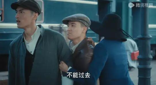演技稀碎，剧情拉垮！快别装了…