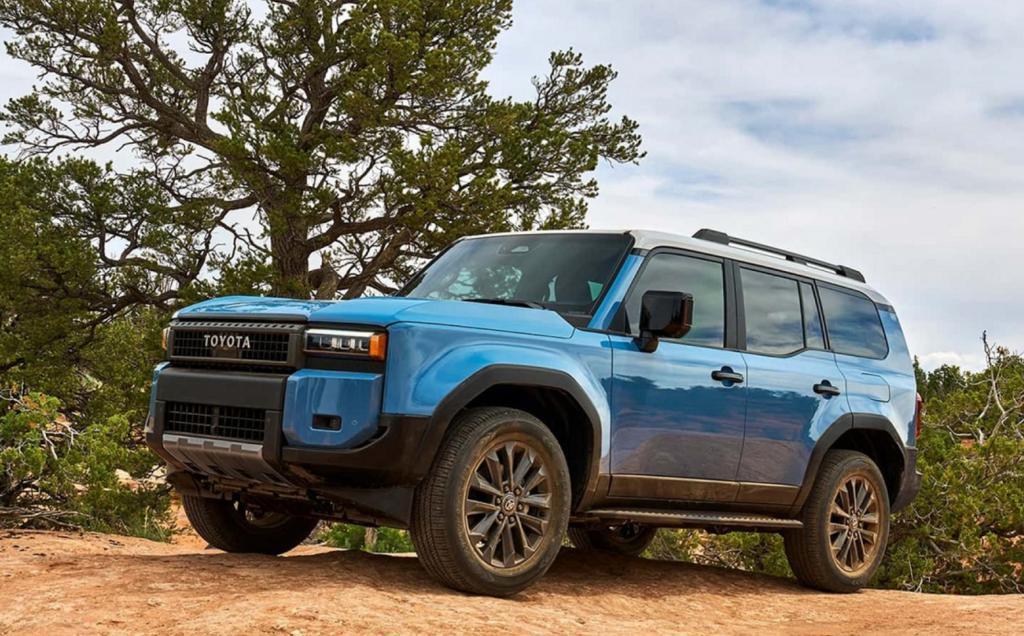 爱“创新”的丰田，把油门和刹车放在了方向盘上