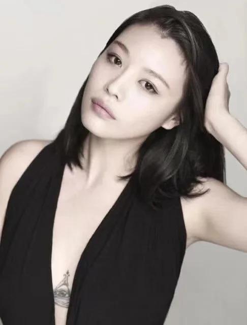 汪峰前妻葛荟婕曾曝汪峰嗜赌成性：拿现金赌一晚上输赢一万起