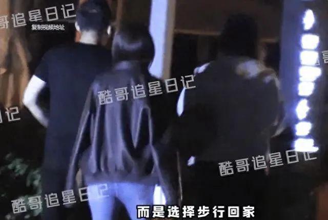 汪小菲深夜密会俩女生举止亲密，大S回应：与我无关