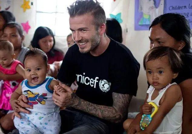 别洗了，男顶流这次真毁了