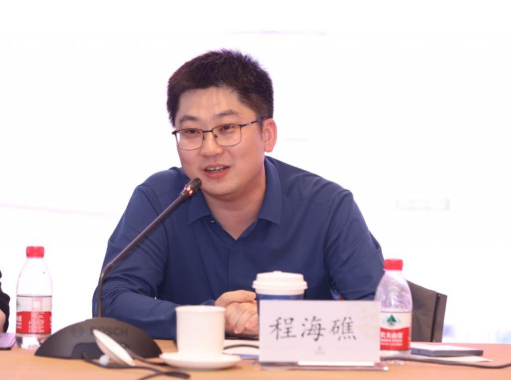 李漠蔡文静等参加《装腔启示录》研讨会：装腔为的啥，启示来自哪？