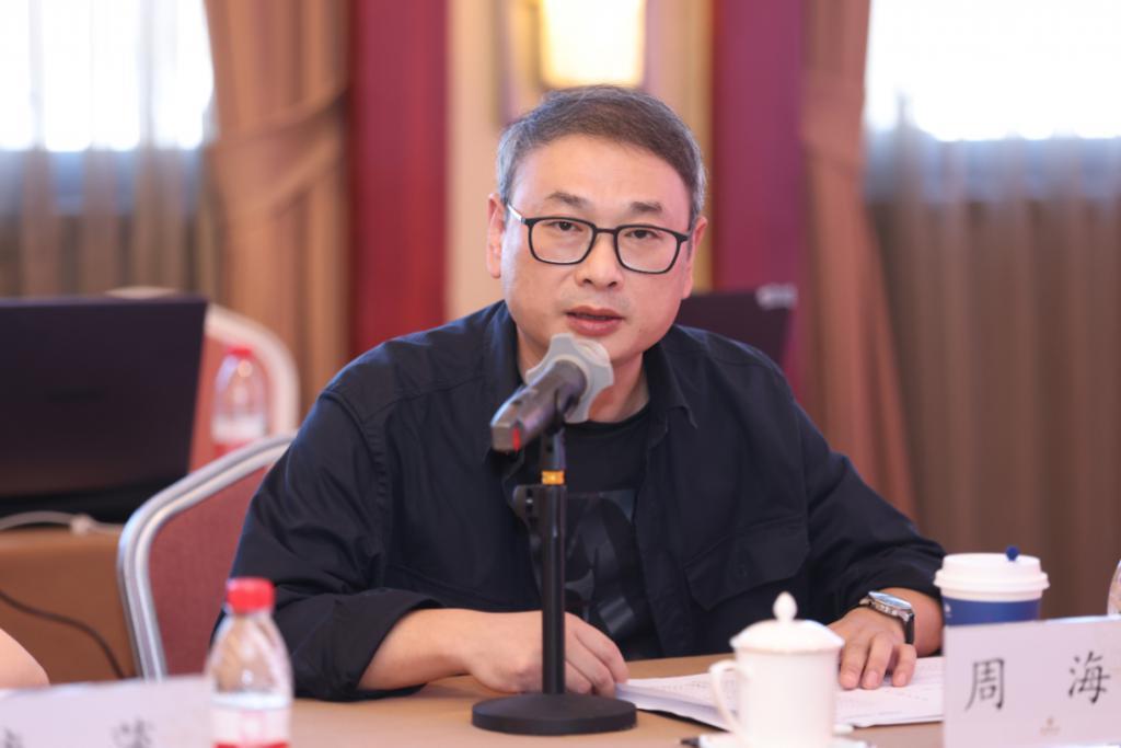 李漠蔡文静等参加《装腔启示录》研讨会：装腔为的啥，启示来自哪？