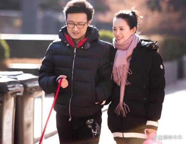 章子怡汪峰离婚升级！同框互不理睬，前妻呼吁别影响孩子