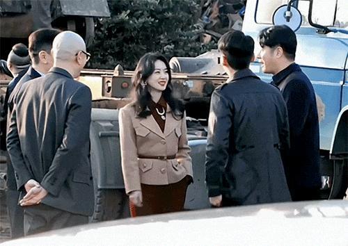 章子怡汪峰官宣离婚太猛了！网友：他们终于装不下去了……