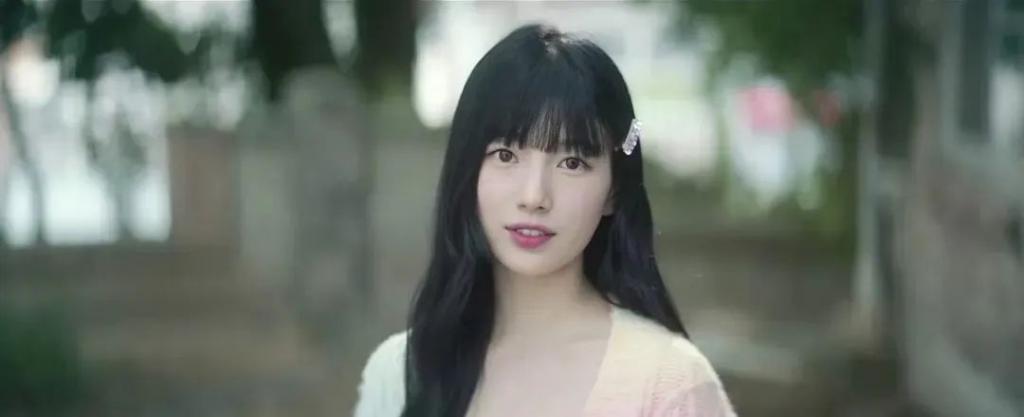 做回爱豆的裴秀智，穿个睡衣都能美“疯”！！