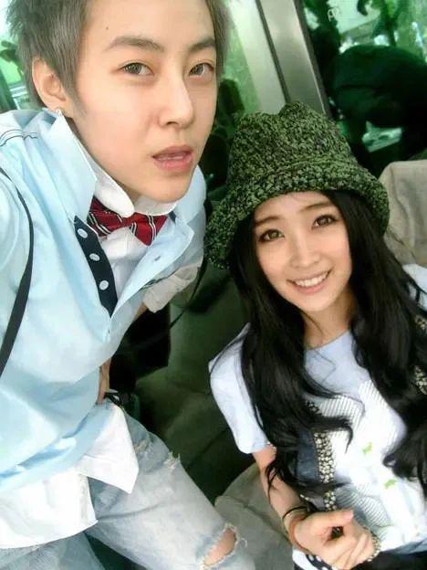 高调官宣！离婚一年后，晒新欢出柜…