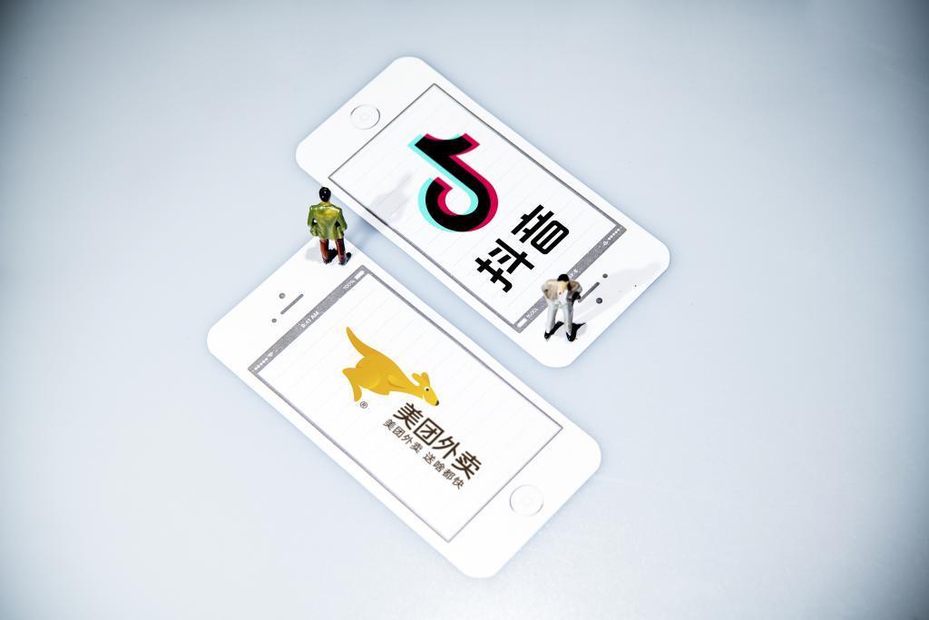 美团抖音争抢本地生活服务新战场