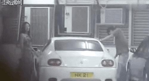 跟汪峰离婚，章子怡绝不吃亏