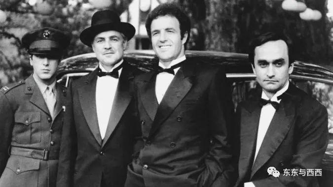 影后夫妇被爆分居6年，年少遇太惊艳的爱情余生决定独自生活