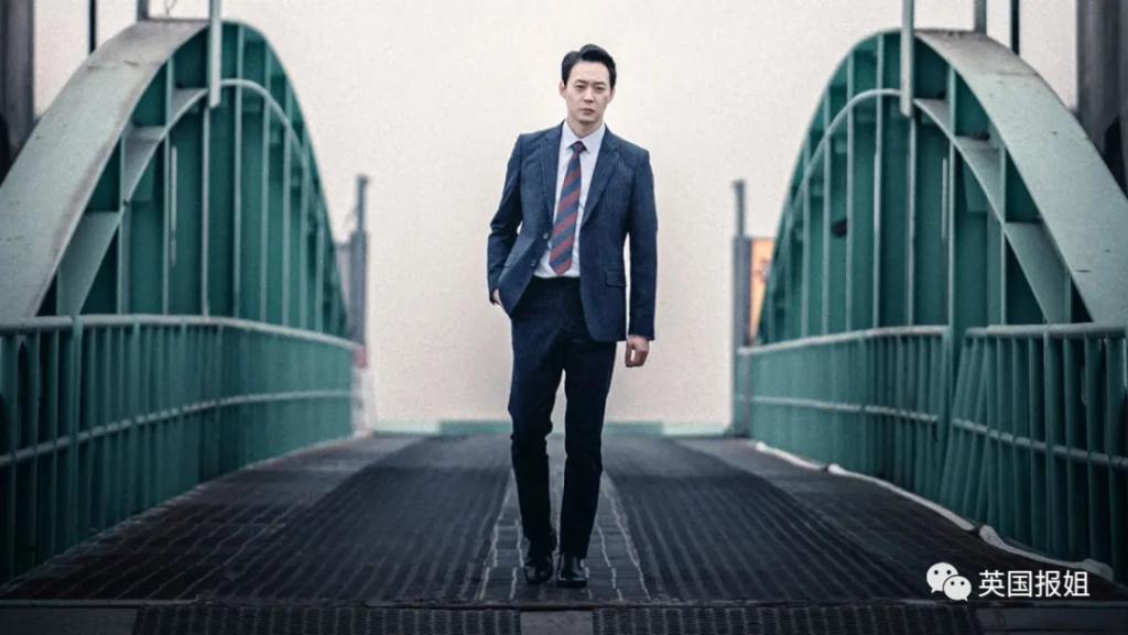 韩网炸了！顶流男星涉毒被抓，主演《寄生虫》爆红，在家吸毒后疑被勒索3.5亿？！