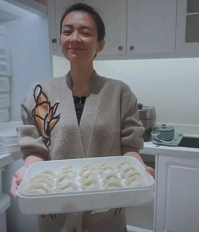 有人凉了，有人离了……