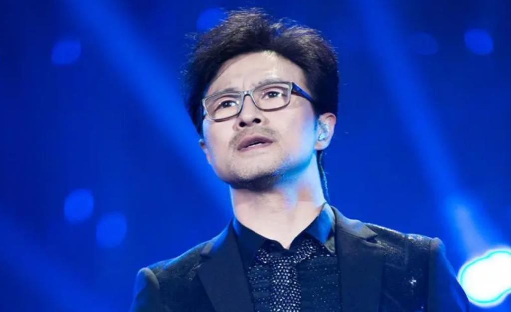 搁这儿凑“八离世家”呢是吧