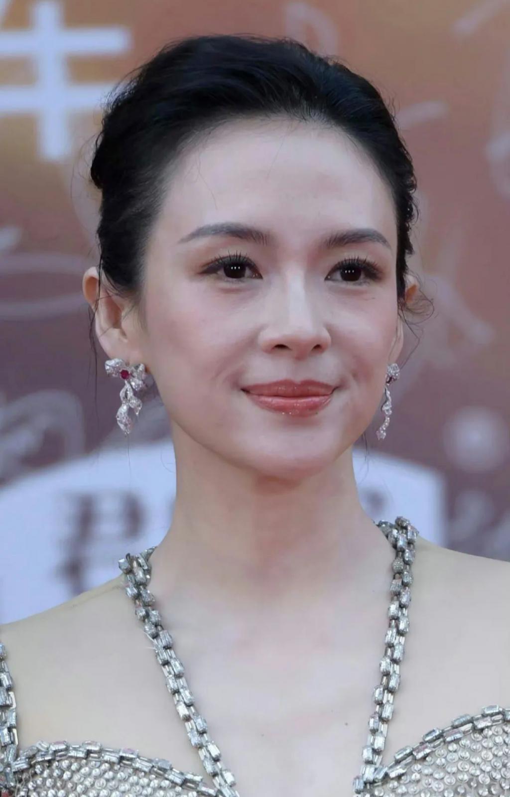 汪峰出轨、章子怡离婚？这个大瓜让人消化不良