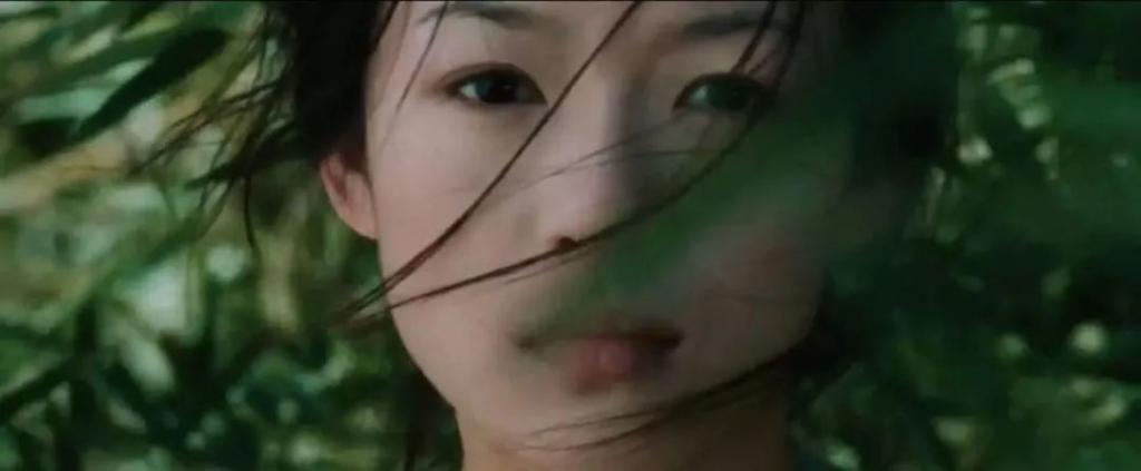 离婚了，她终于清醒了？只看谁赚谁亏是对婚姻最大的误解