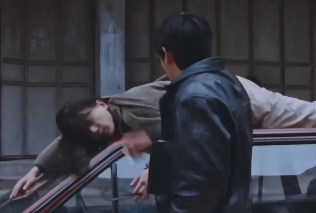 给《河边的错误》演员演技排名，侯天来第三，朱一龙杀疯了